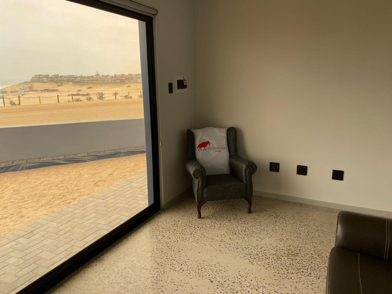 Diestrandwolf Sea View Self Catering Henties Bay Екстериор снимка