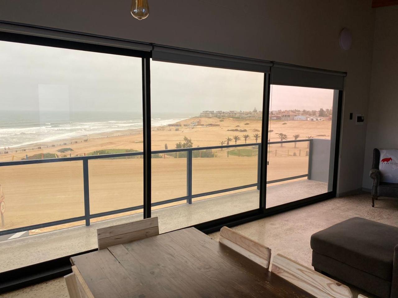 Diestrandwolf Sea View Self Catering Henties Bay Екстериор снимка