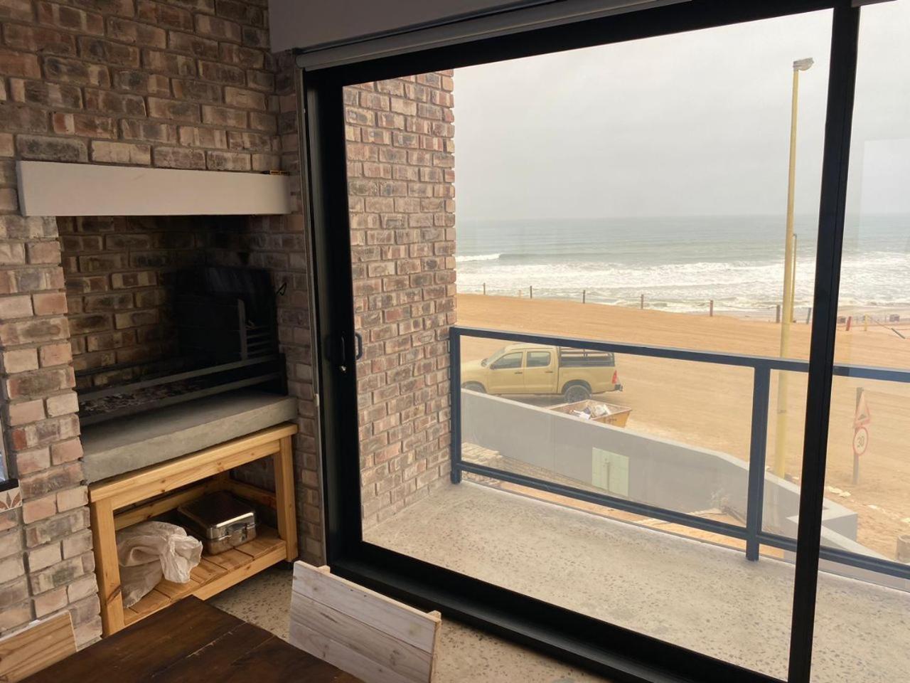 Diestrandwolf Sea View Self Catering Henties Bay Екстериор снимка